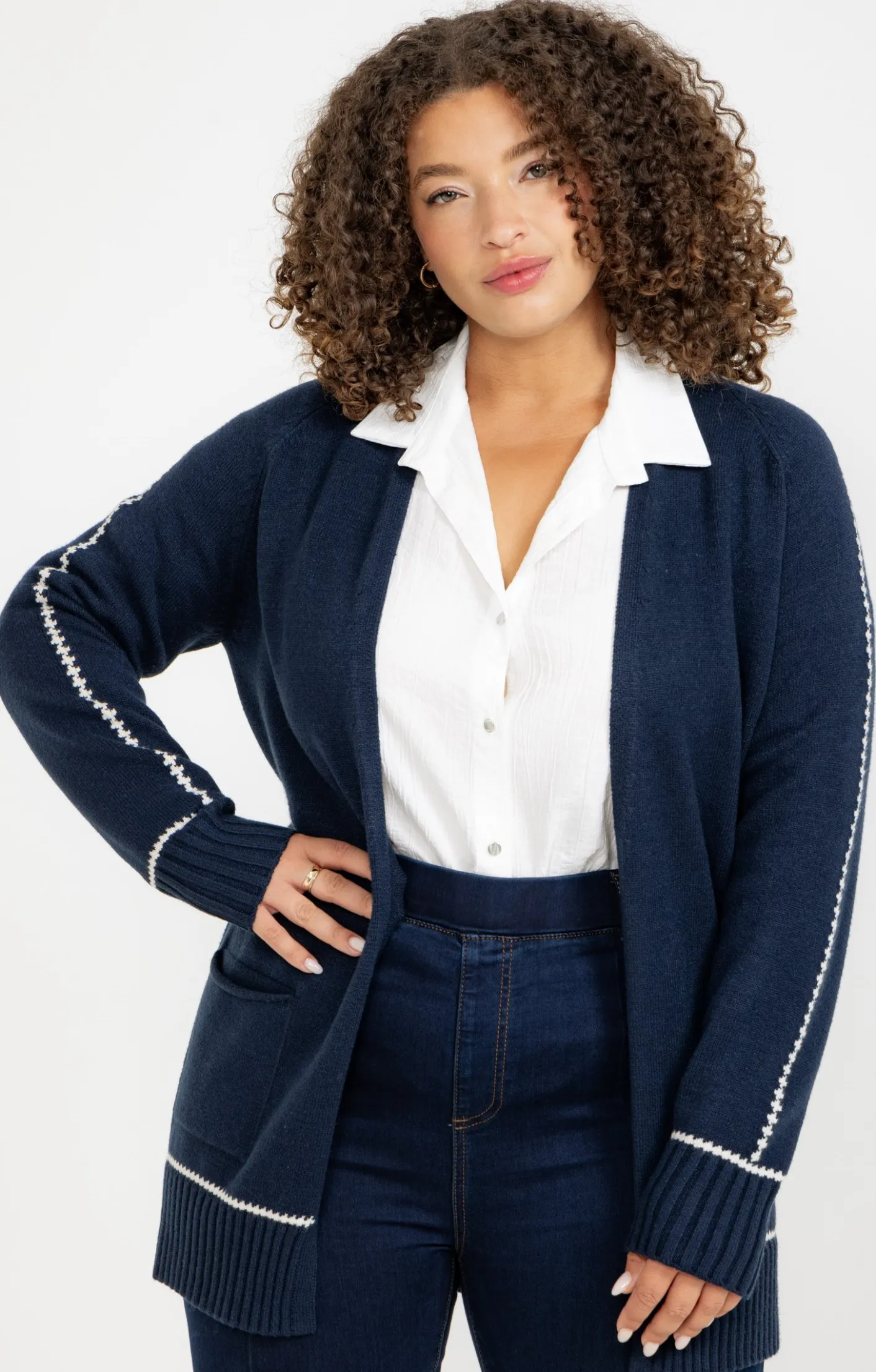 Toscane Boutique Cardigan avec détail contrasté| Pulls & Cardigans