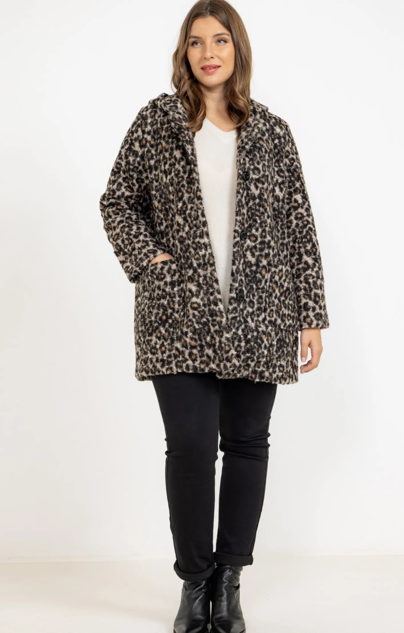 Toscane Boutique Manteau bouclette imprimé léopard| Manteaux