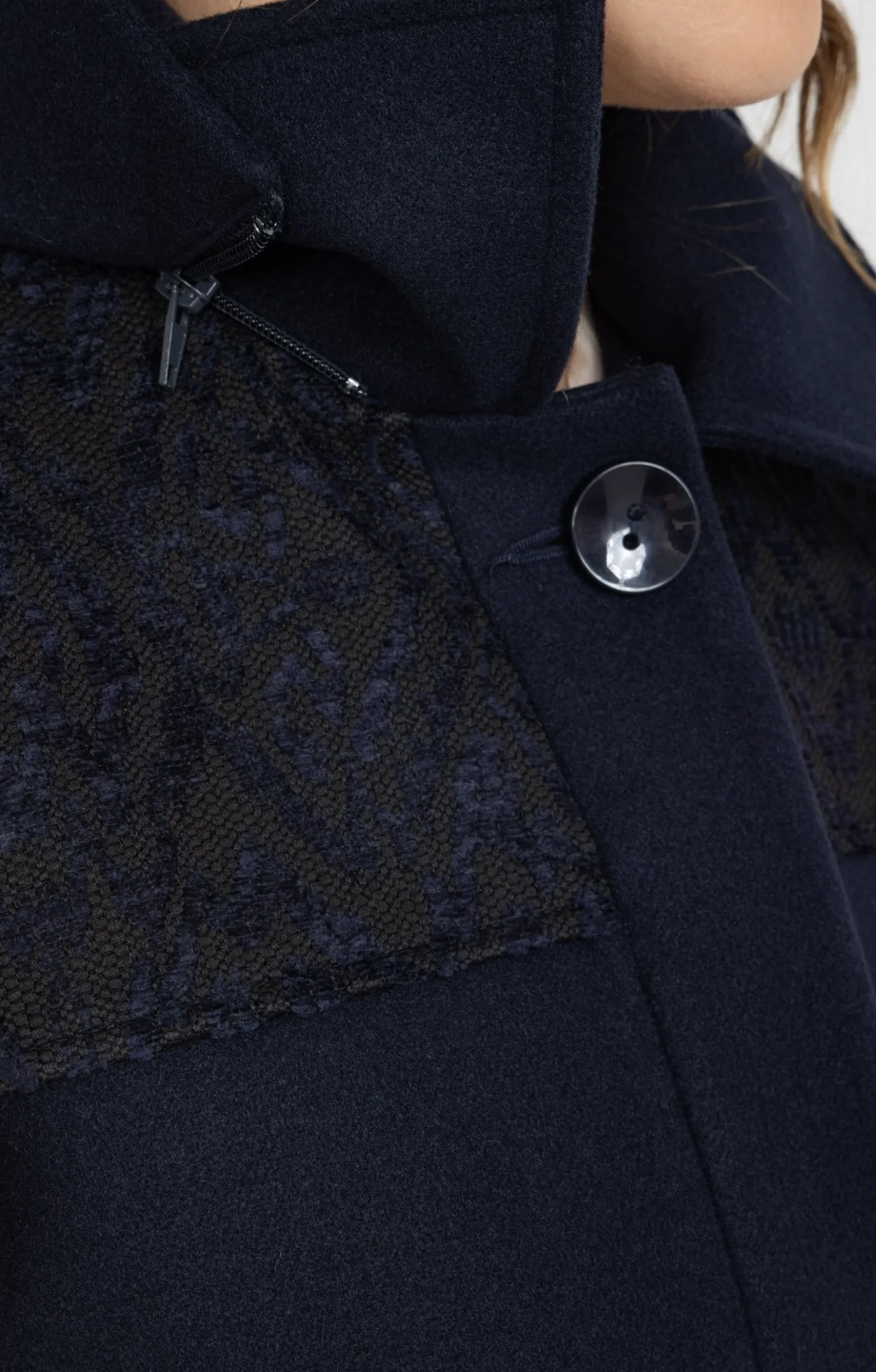 Toscane Boutique Manteau pacth avec capuche| Manteaux