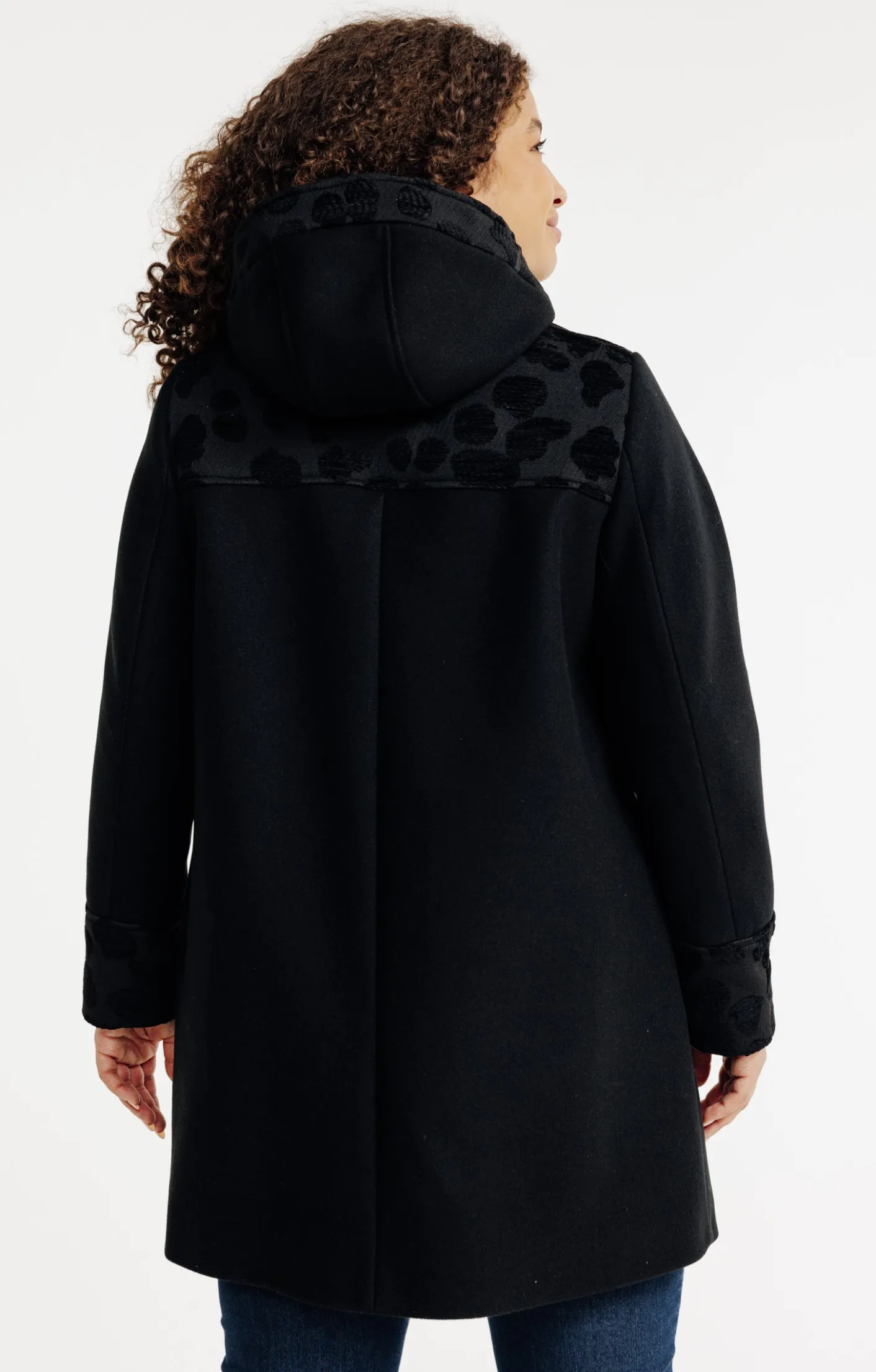 Toscane Boutique Manteau patch avec capuche| Manteaux
