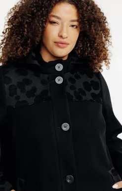 Toscane Boutique Manteau patch avec capuche| Manteaux