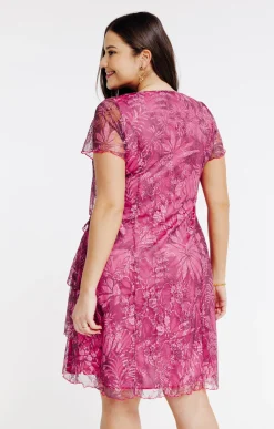 Toscane Boutique Robe en dentelle avec volants| Robes