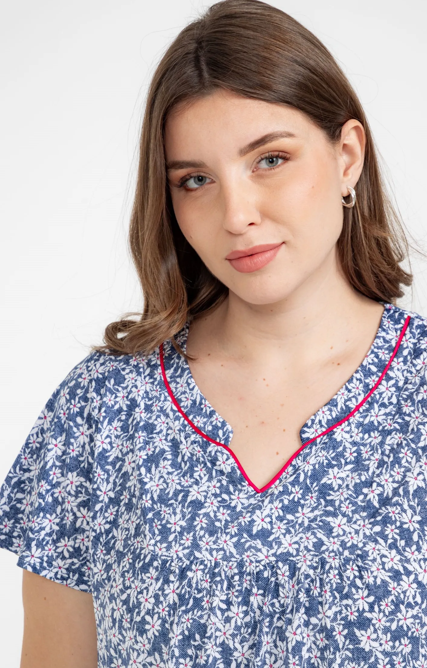 Toscane Boutique Tee-shirt à imprimé fleurs| Tee-shirts