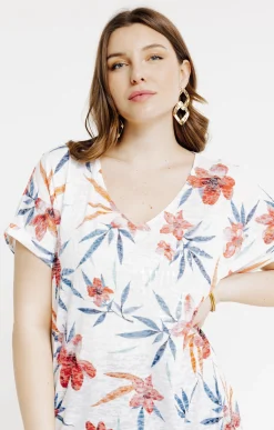 Toscane Boutique Tee-shirt à imprimé fleurs| Tee-shirts