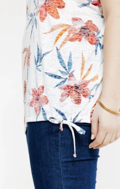 Toscane Boutique Tee-shirt à imprimé fleurs| Tee-shirts