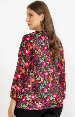 Toscane Boutique Tee-shirt imprimé à fleurs et collier| Tee-shirts