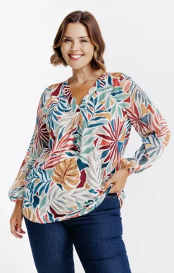Toscane Boutique Tee-shirt imprimé avec collier| Tee-shirts
