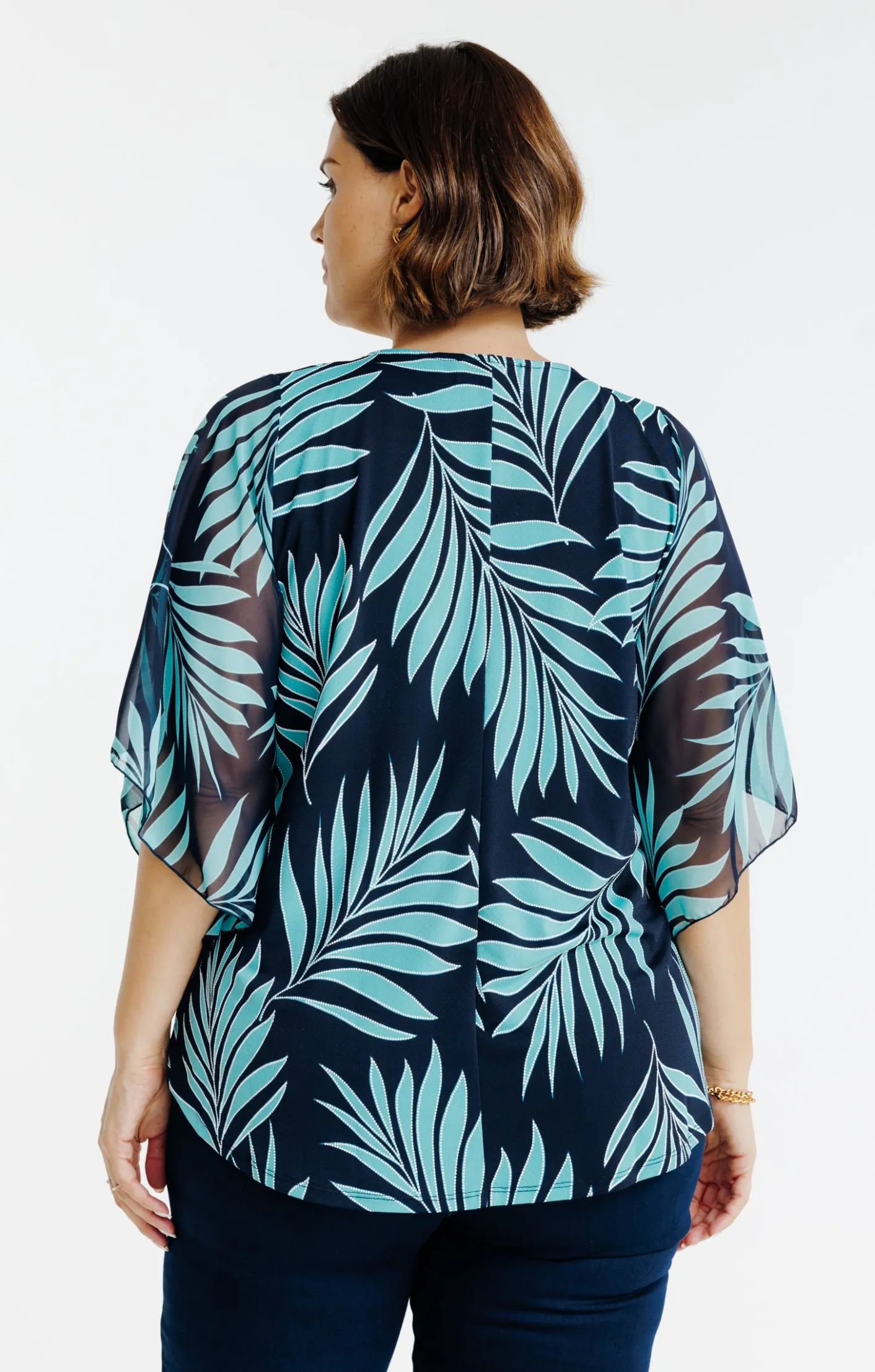 Toscane Boutique Tee-shirt poncho imprimé avec collier| Tee-shirts