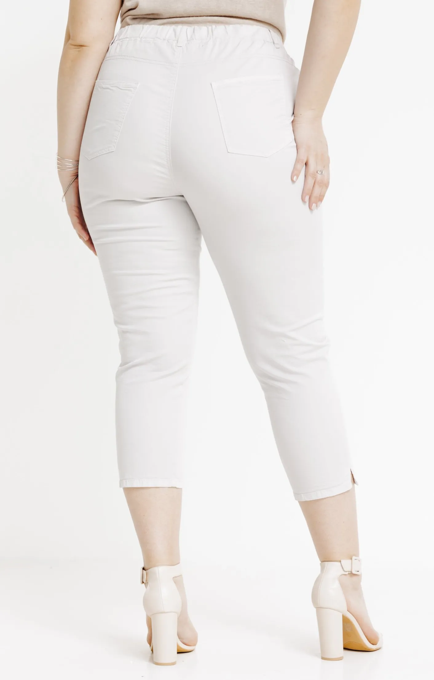 Toscane Boutique Tregging court détail rivet| Pantalons