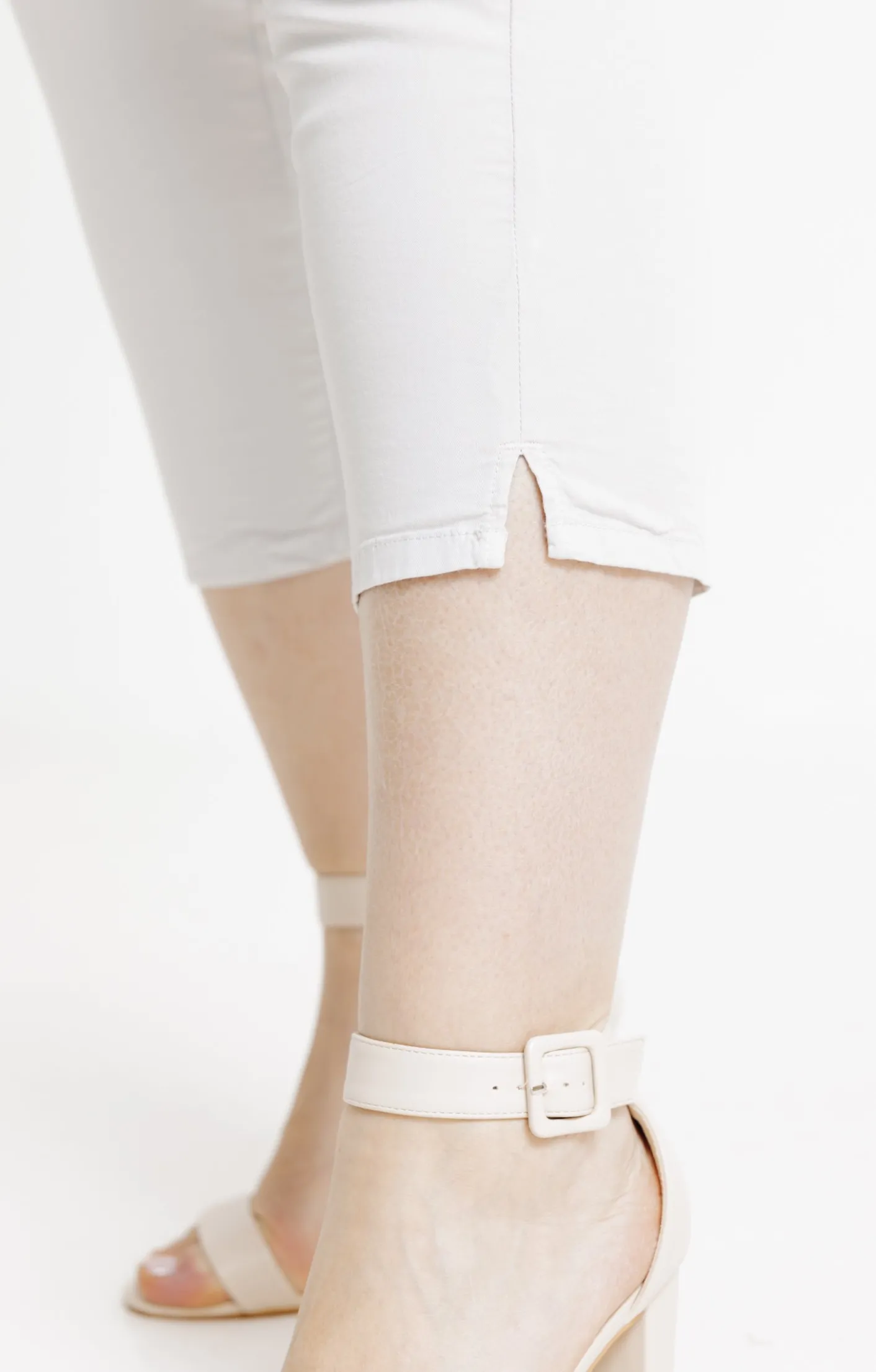 Toscane Boutique Tregging court détail rivet| Pantalons